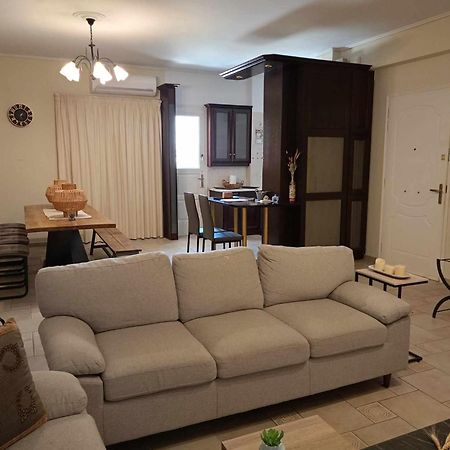 Comfortable Apartment In Kiato Dış mekan fotoğraf